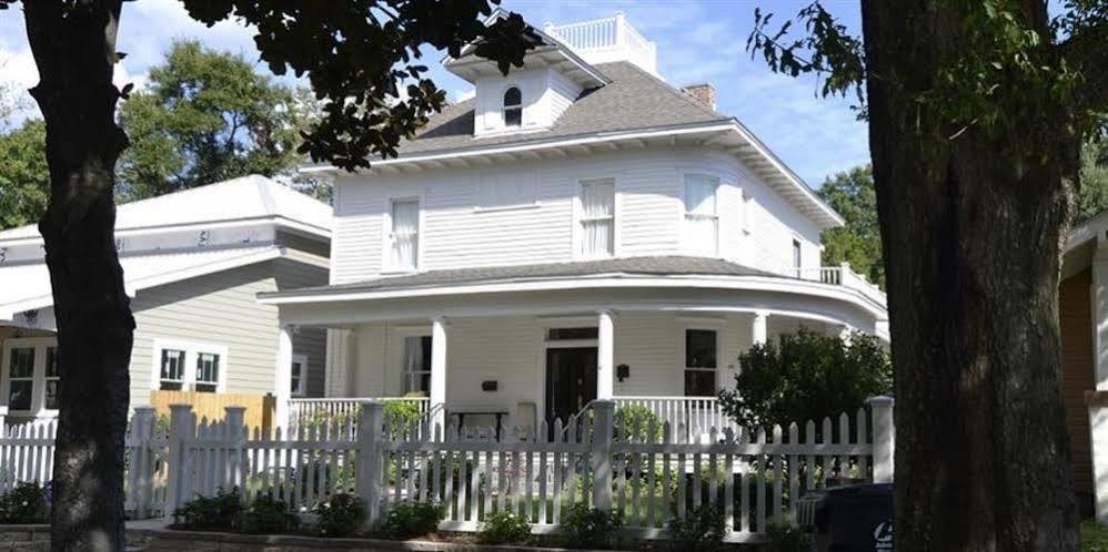 The Guest House At Gulfport Landing Екстериор снимка